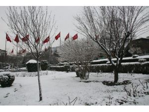 Afyonkarahisar’da “Mart” Kapıdan Baktırdı