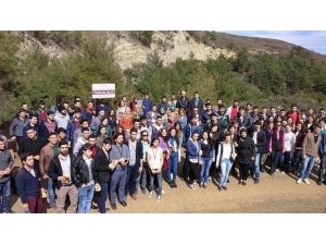 Mkü Öğrencilerinden ’Özgecan Aslan’ İçin Hatıra Ormanı