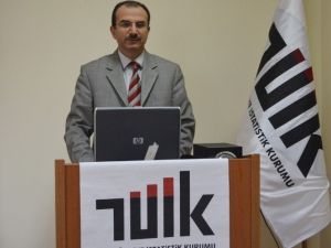 Yaşlıların Yarısı Okur Yazar Değil