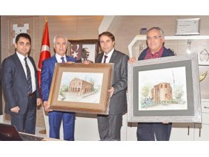 Antik Kilise Kestane Kutusu Oldu