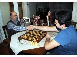Baba Ve Oğlunun Şampiyonluk Azmi