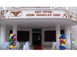 Aşık Veysel’in Adını Taşıyan Okulu Torunu Açtı
