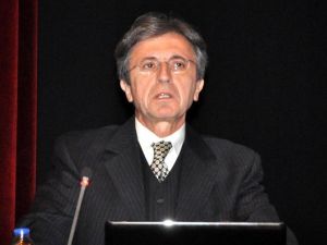 İş Bankası Ve Şişe Cam Yönetim Kurulu Başkanı Ersin Özince: