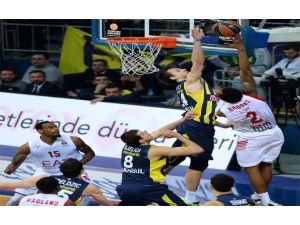Fenerbahçe Çeyrek Finalde