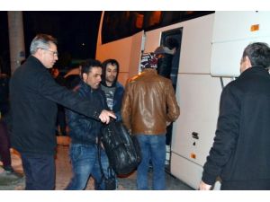 Dalgalardan Korkunca Kendilerini İhbar Ettiler