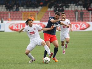 Antep Deplasmanda Güldü