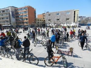 Kosovalı Bisiklet Sevdalıları İlkbahara ’Merhaba’ Dedi