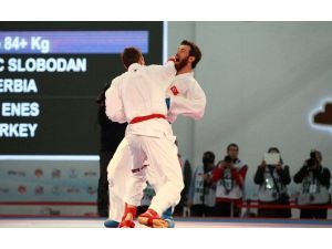 Karatecilerden 3 Gümüş 1 Bronz Madalya Geldi