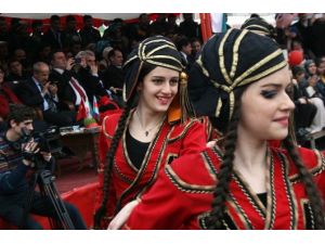 Nevruz 4 Ülkeyi Bir Araya Getirdi