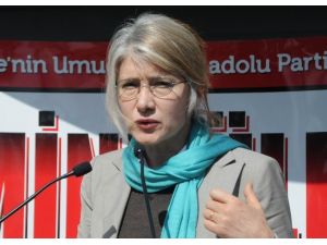 Emine Ülker Tarhan’a İstifa Şoku