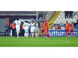 Aslan’dan Muhteşem Dönüş