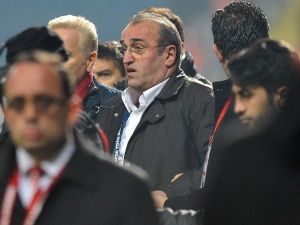 Abdurrahim Albayrak Fenalaştı