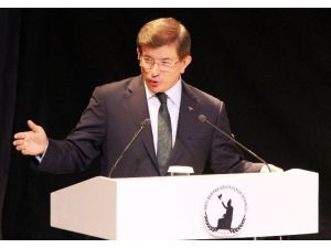 Başbakan Davutoğlu, Alevi Temsilcileriyle Bir Araya Geldi