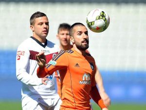 Başakşehir’den Gençler’e Ders