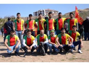 Eskişehir’de Nevruz Ateşi Barış Mesajlarıyla Yakıldı