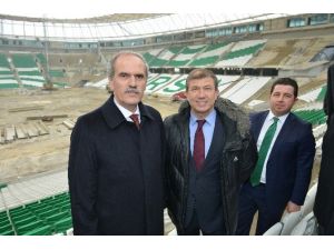 Tanju Çolak, Yeni Stada Hayran Kaldı