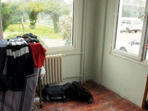 Taraftarlar Altay Tesisleri’ne Saldırdı