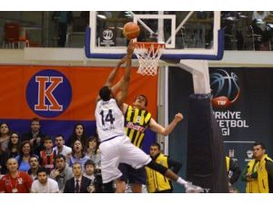 Fener ’Liderliğe Devam’ Dedi