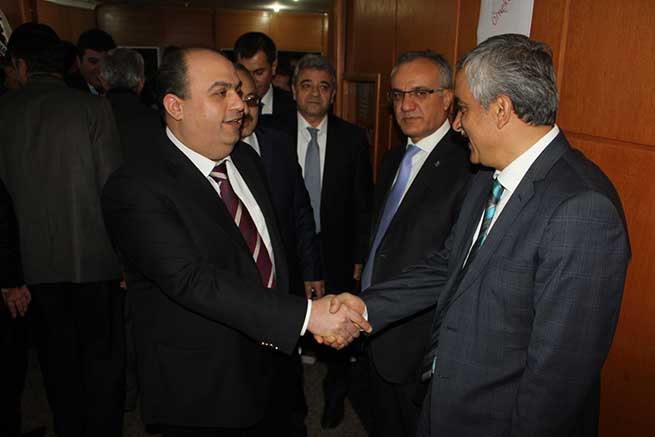 Sivil Toplum Gelişirse Türkiye Demokrasiside Gelişir