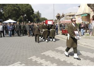 Kalp Krizi Sonucu Ölen Kıdemli Başçavuş Toprağa Verildi