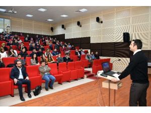 Gümüşhane’de Futbol Ve İletişim Söyleşisi