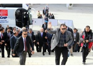 Kılıçdaroğlu: “Birileri Parsel Parsel Satıyor Birileri Görkemleştiriyor”