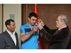 Altepe’den Şampiyona Altın