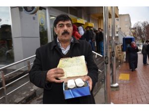 Paketten Telefon Yerine Araç Lastik Kiti Çıkınca Şoke Oldu