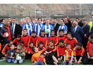 Eski Milli Futbolcular Coşturdu