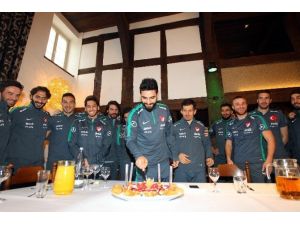 Mehmet Ekici’ye Doğum Günü Sürprizi