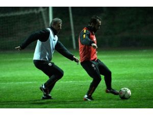 Galatasaray, Karabükspor Maçı Hazırlıklarına Başladı