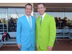 Binlerce İkiz Avustralya’da Bir Araya Geldi