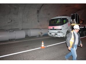 Amasra Tüneli’nin Fanları Takılıyor
