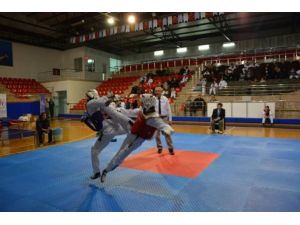 Milli Taekwondocu Rusya’da Altın Madalyaya Uzandı