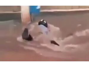 Boğulmaktan Son Anda Kurtuldu! O Anlar Kamerada