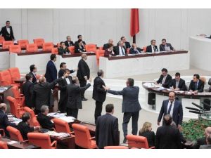 İç Güvenlik Paketi Mecliste Kabul Edildi