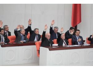 ’Öğretmen Ataması, Konut, Çeyiz Ve Çocuk Yardımı’ Kabul
