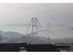 İstanbul Güne Sisle Uyandı
