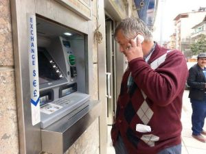 (Özel Haber)bartın’da 5 Yıl Önce 60 Bin Lirasını Kaptıran Yaşlı Adam Telefon Dolandırıcılarına 16 Bin Lira Daha Kaptırdı
