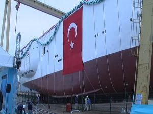 Sismik Araştırma Gemisi Denize İndiriliyor