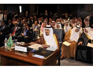 Mısır Cumhurbaşkanı Sisi: Ortak Arap Gücünün Oluşturulmasını Gerekir