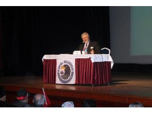 Kartal Belediyesi’nden Metin Akpınar’a Onur Ödülü