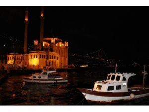 Boğaziçi’nin Işıkları 1 Saat Kapatıldı