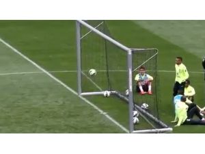 Bu Gol Fizik Kurallarına Aykırı