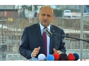 Bakan Işık: Böyle Bir Genel Başkanla Ancak Bu Kadar Olur”