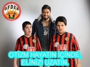 Eskişehirsporlu Futbolcular Otizme Dikkat Çekti