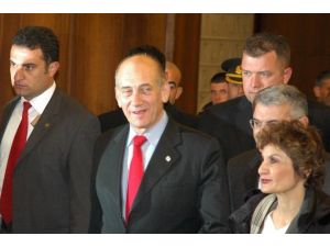 Eski Başbakan Suçlu Bulundu