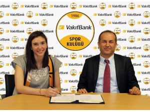 Naz Aydemir Tarihe Geçmeye Hazırlanıyor