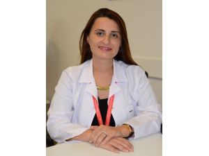 Yenidoğan Bebeklerde Göz Muayenesi