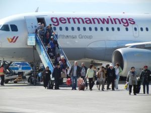 Edremit-dusseldorf Uçuşları Başladı